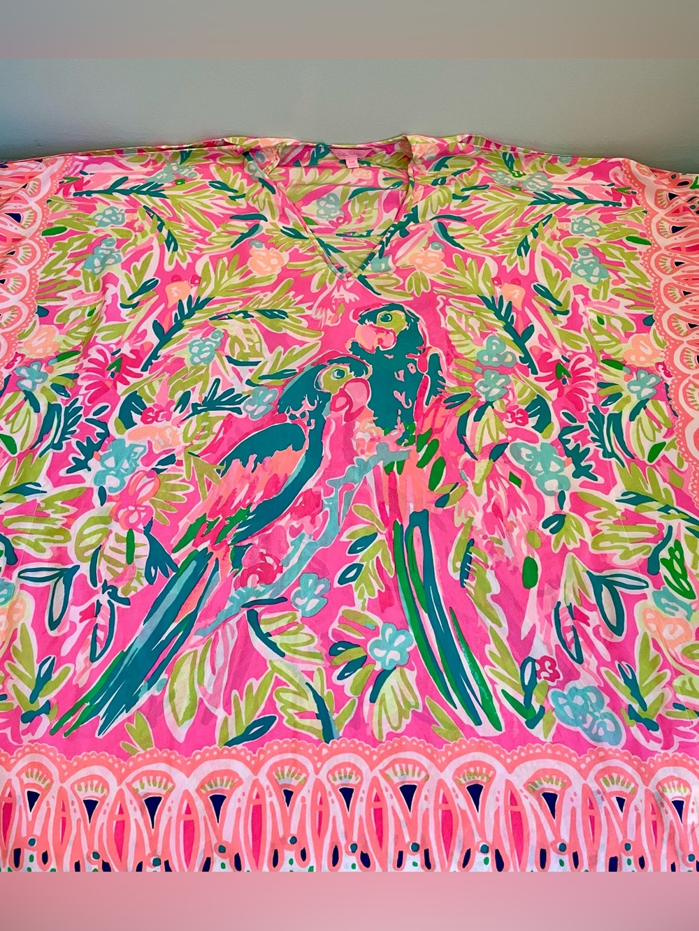 Lilly Pulitzer Atlin Silk Caftan Dress – Tiki Pink Bird of Paradise – S/M - Picture 4 of 16